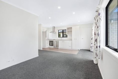 Photo of property in 2/5 Mahana Road, Saint Andrews, Hamilton, 3200