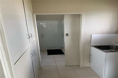 Photo of property in 3/152 Lincoln Road, Henderson, Auckland, 0610