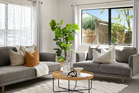 Photo of property in 44 Catalina Drive, Melville, Hamilton, 3206