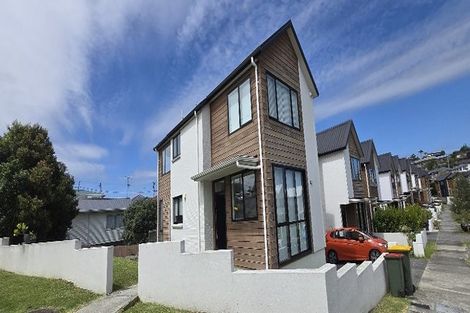 Photo of property in 72 Seafarer Crescent, Stanmore Bay, Whangaparaoa, 0932