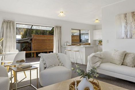 Photo of property in 2/10 Koha Road, Taupo, 3330