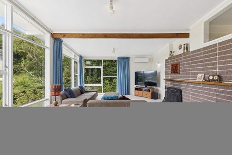Photo of property in 21a David Crescent, Karori, Wellington, 6012