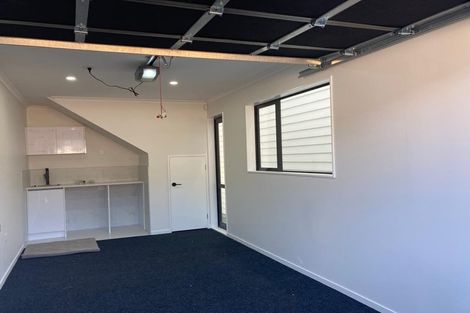 Photo of property in 527c Pakuranga Road, Howick, Auckland, 2010