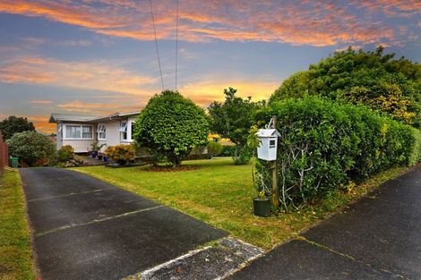 Photo of property in 207 Hobsonville Road, Hobsonville, Auckland, 0618
