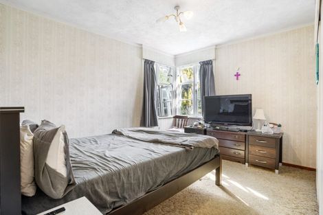 Photo of property in 19 Renton Road, Mount Albert, Auckland, 1025