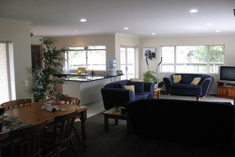 Photo of property in 18a Edgar Pearce Place, Howick, Auckland, 2014