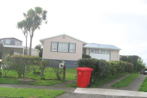 Photo of property in 22 Excellency Terrace, Ascot Park, Porirua, 5024
