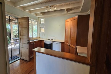 Photo of property in 2a Arahoe Road, New Lynn, Auckland, 0600