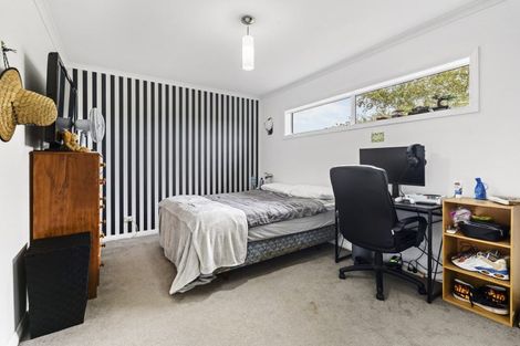 Photo of property in 37 Somerset Street, Brooklands, New Plymouth, 4310