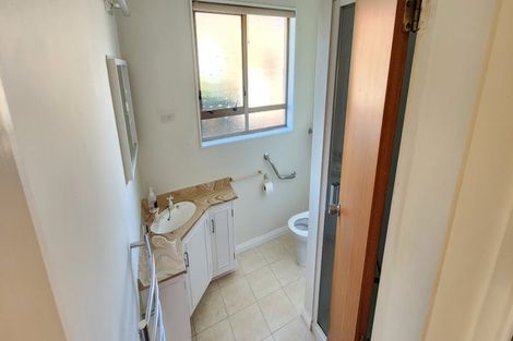 Photo of property in 26 Coates Street, Tawa, Wellington, 5028