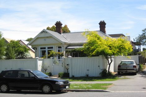 Photo of property in 4/129 Champion Street, Edgeware, Christchurch, 8013