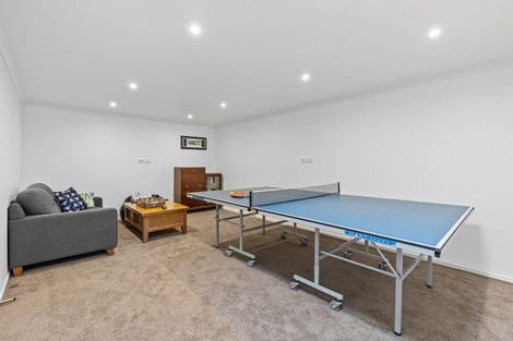 Photo of property in 14 Oldham Place, Browns Bay, Auckland, 0630