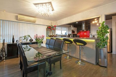 Photo of property in 132 Sandspit Road, Shelly Park, Auckland, 2014