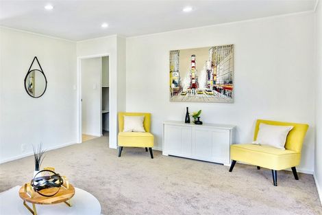 Photo of property in 72a Reynella Drive, Massey, Auckland, 0614