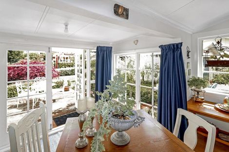 Photo of property in 34 Queen Street, Dannevirke, 4930