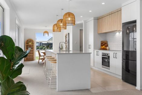 Photo of property in 83 Hills View Drive, Papamoa, 3118