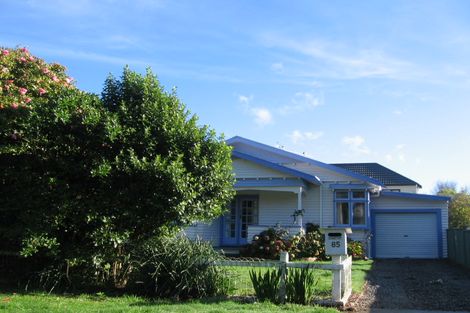 Photo of property in 85 Pohutukawa Street, Woburn, Lower Hutt, 5011