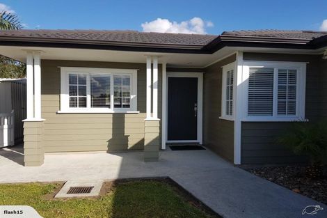 Photo of property in 4 Nirmal Place, Sunnyvale, Auckland, 0612