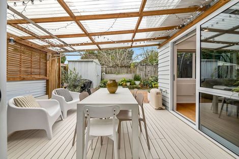 Photo of property in 4a Pauline Place, Bucklands Beach, Auckland, 2014