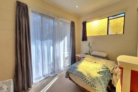 Photo of property in 1/32 Stredwick Drive, Torbay, Auckland, 0630