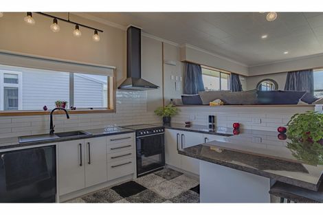 Photo of property in 75 Hassall Street, Watlington, Timaru, 7910