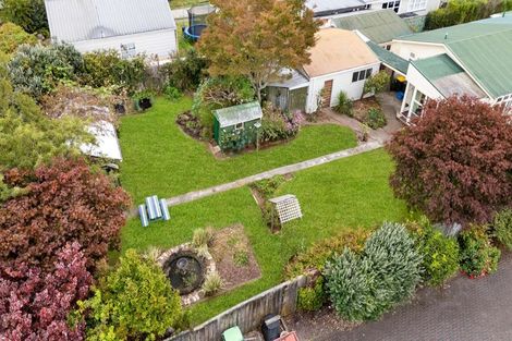 Photo of property in 10 Corlett Street, Utuhina, Rotorua, 3015