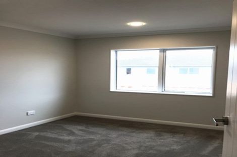 Photo of property in 32 Hikuawa Road, Flat Bush, Auckland, 2019
