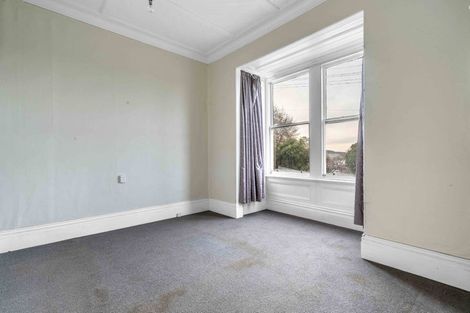 Photo of property in 16a-b Johnston Street, Gore, 9710