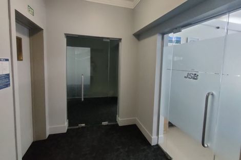 Photo of property in 124 Featherston Street, Palmerston North, 4410