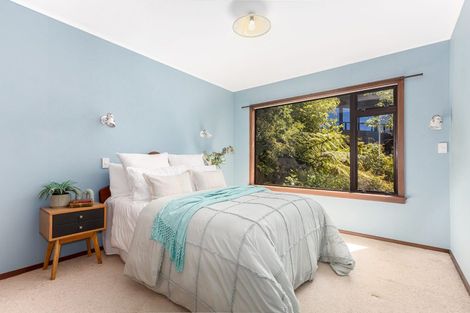 Photo of property in 31 Wadestown Road, Wadestown, Wellington, 6012