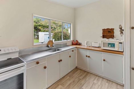 Photo of property in 30 Gloag Street, Waverley, 4510