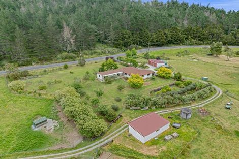 Photo of property in 873 Whangaripo Valley Road, Whangaripo, Wellsford, 0972