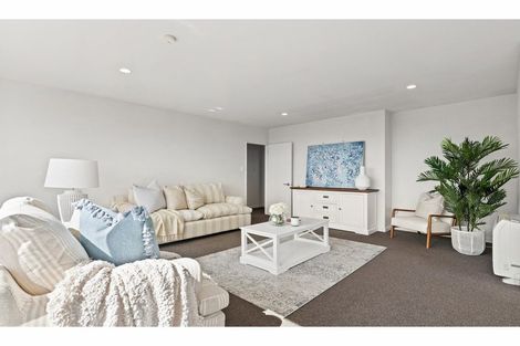 Photo of property in 118 Dyers Pass Road, Cashmere, Christchurch, 8022