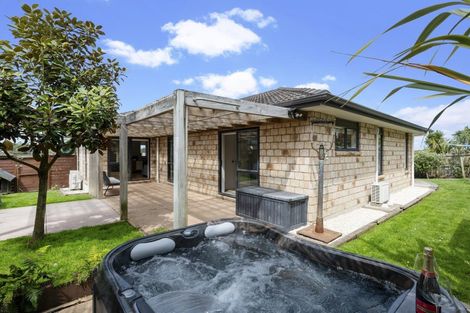 Photo of property in 16 Burwood Terrace, Gulf Harbour, Whangaparaoa, 0930