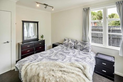 Photo of property in 7 Anson Grove, Naenae, Lower Hutt, 5011