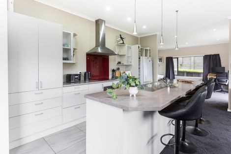 Photo of property in 131 Kirton Drive, Riverstone Terraces, Upper Hutt, 5018