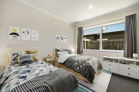 Photo of property in 29 Lochnagar Drive, Lake Hayes, Queenstown, 9304