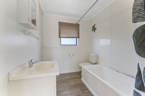 Photo of property in 12 Tyne Street, Rongotea, 4476