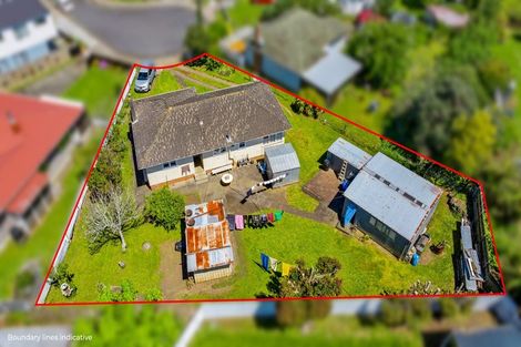 Photo of property in 12 Derrett Place, Mangere Bridge, Auckland, 2022