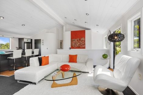 Photo of property in 141 Matipo Road, Te Atatu Peninsula, Auckland, 0610