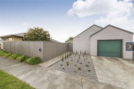 Photo of property in 102 Roberts Line, Kelvin Grove, Palmerston North, 4414