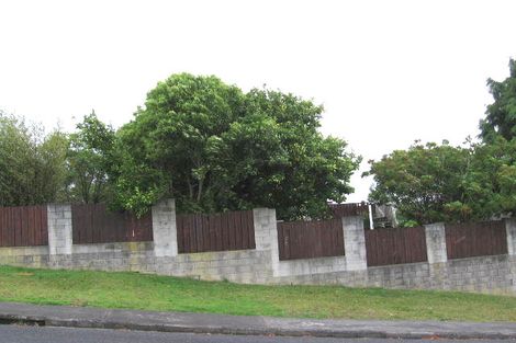 Photo of property in 1/24 Longreach Drive, Sunnyvale, Auckland, 0612