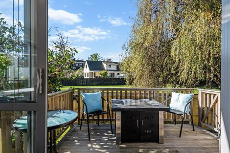 Photo of property in 13 Kyeemagh Street, Botany Downs, Auckland, 2010