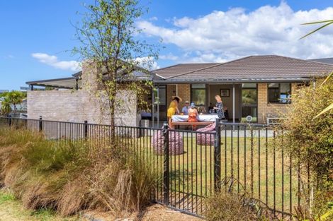 Photo of property in 30 Kahu Drive, Mangawhai, 0505