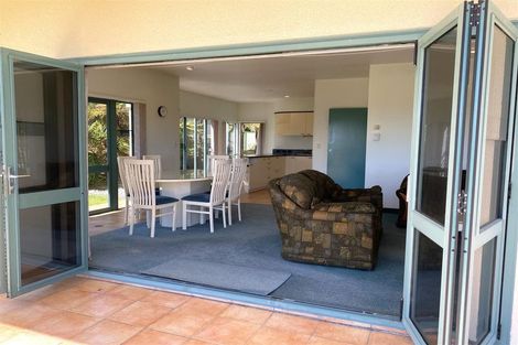 Photo of property in 87 Main South Road, Karoro, Greymouth, 7805