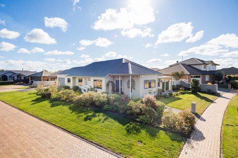 Photo of property in 29 Clearview Drive, Milson, Palmerston North, 4414