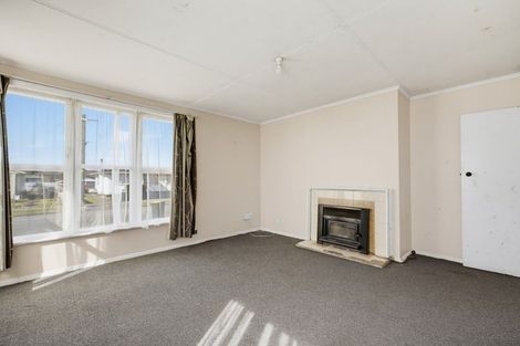 Photo of property in 15 Cameron Crescent, Masterton, 5810