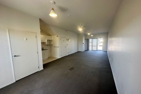 Photo of property in 9/15 Bishop Lenihan Place, East Tamaki, Auckland, 2013