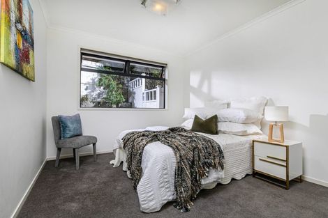 Photo of property in 4 Clapton Place, Henderson, Auckland, 0612