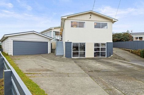 Photo of property in 6 Arundel Place, Springvale, Whanganui, 4501
